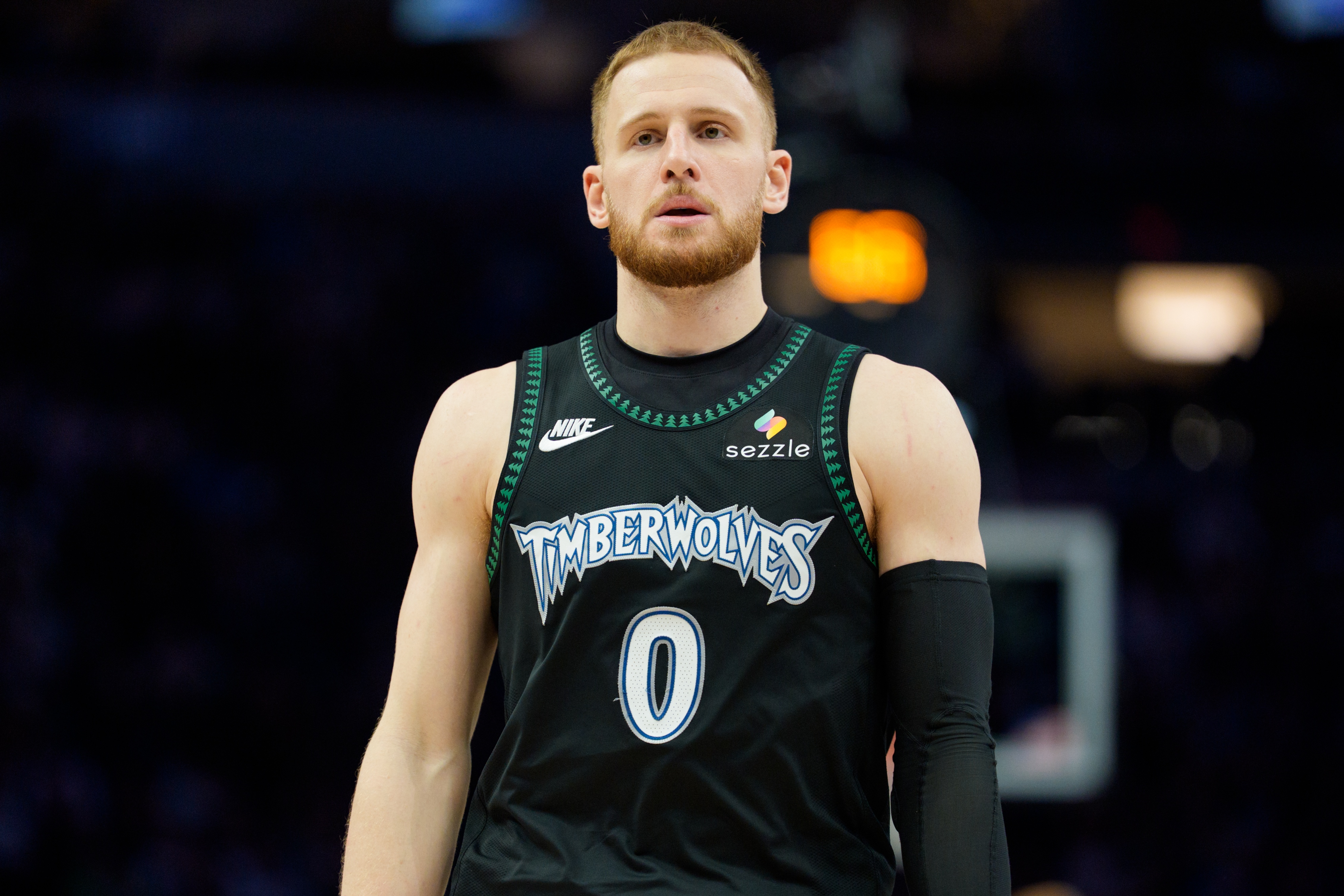 名记：迪文岑佐的主刀医生曾为杜兰特塔图姆哈利做过跟腱手术